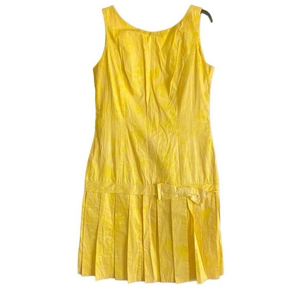 Toby Vintage Yellow Sleeveless dress with pleated bottom and Side bow. - Picture 5 of 7